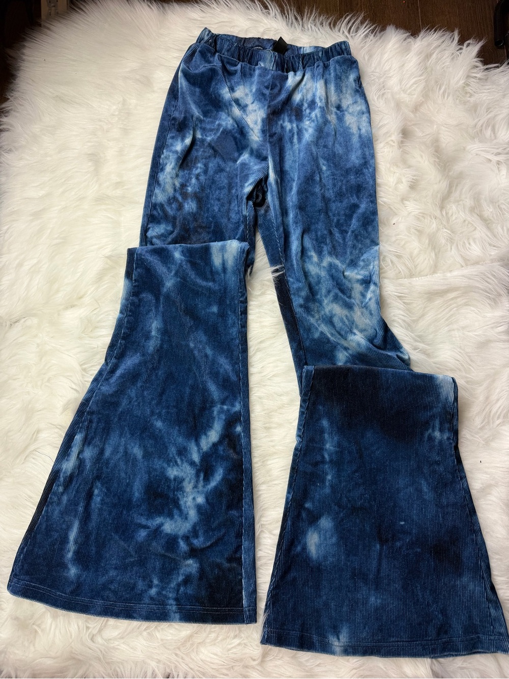 Women’s Blue Tie-Dye velvet Flared Jeans